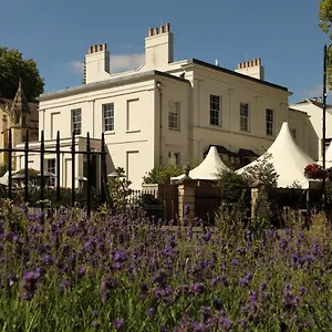 No131 The Promenade Hotel Cheltenham